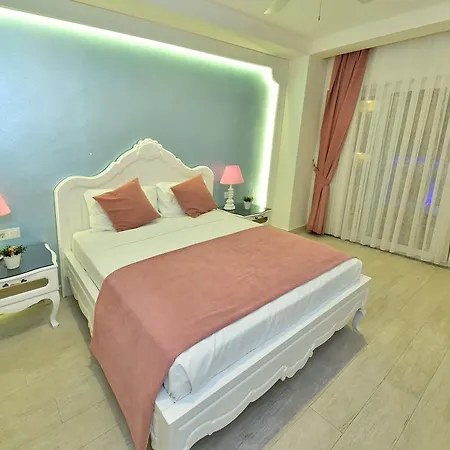 Montebello Deluxe Oludeniz