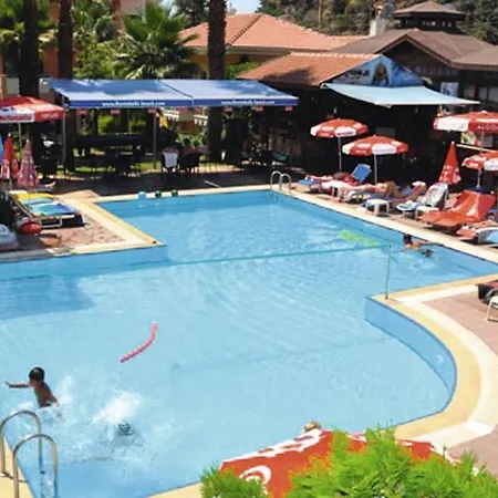 Montebello Deluxe 3*
